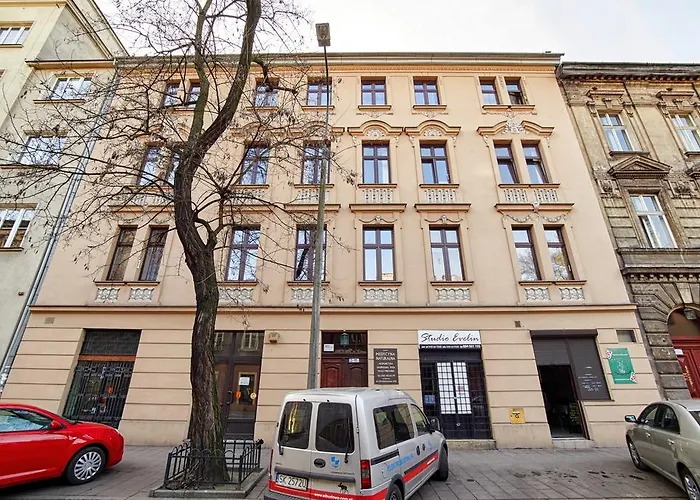 Central Krak Apartments - Studios